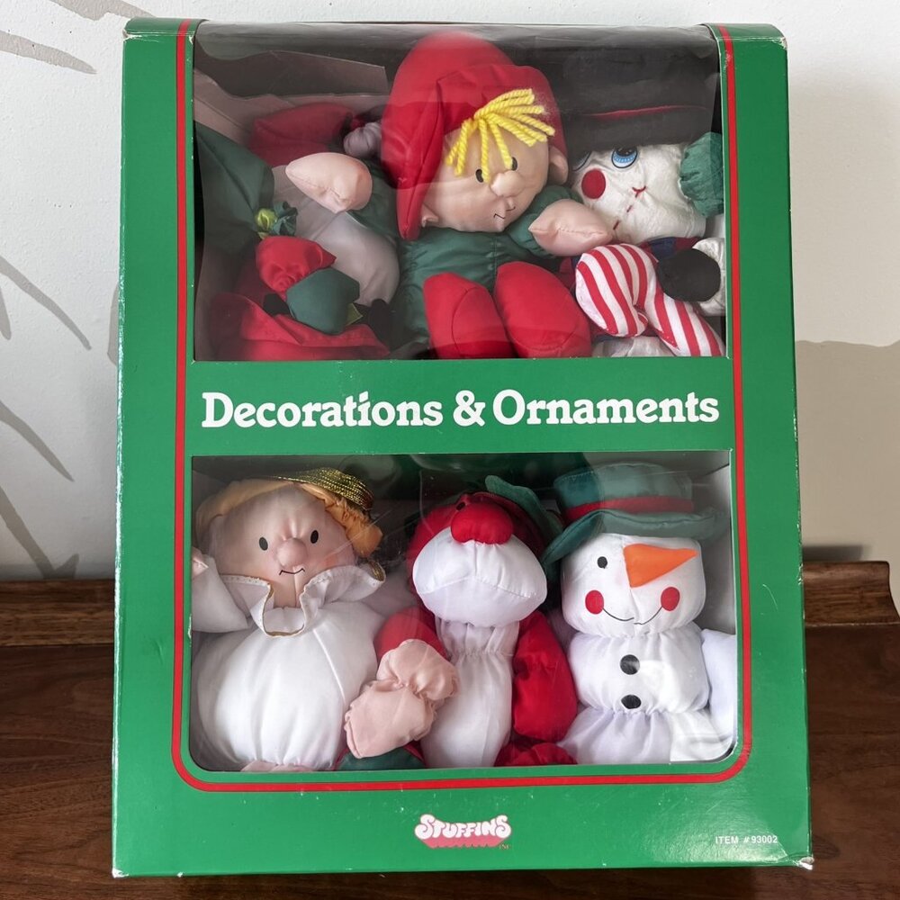 Set of 5 1990 Stuffins Christmas Polyester Plush Ornaments & 1 Coyne's Snowman